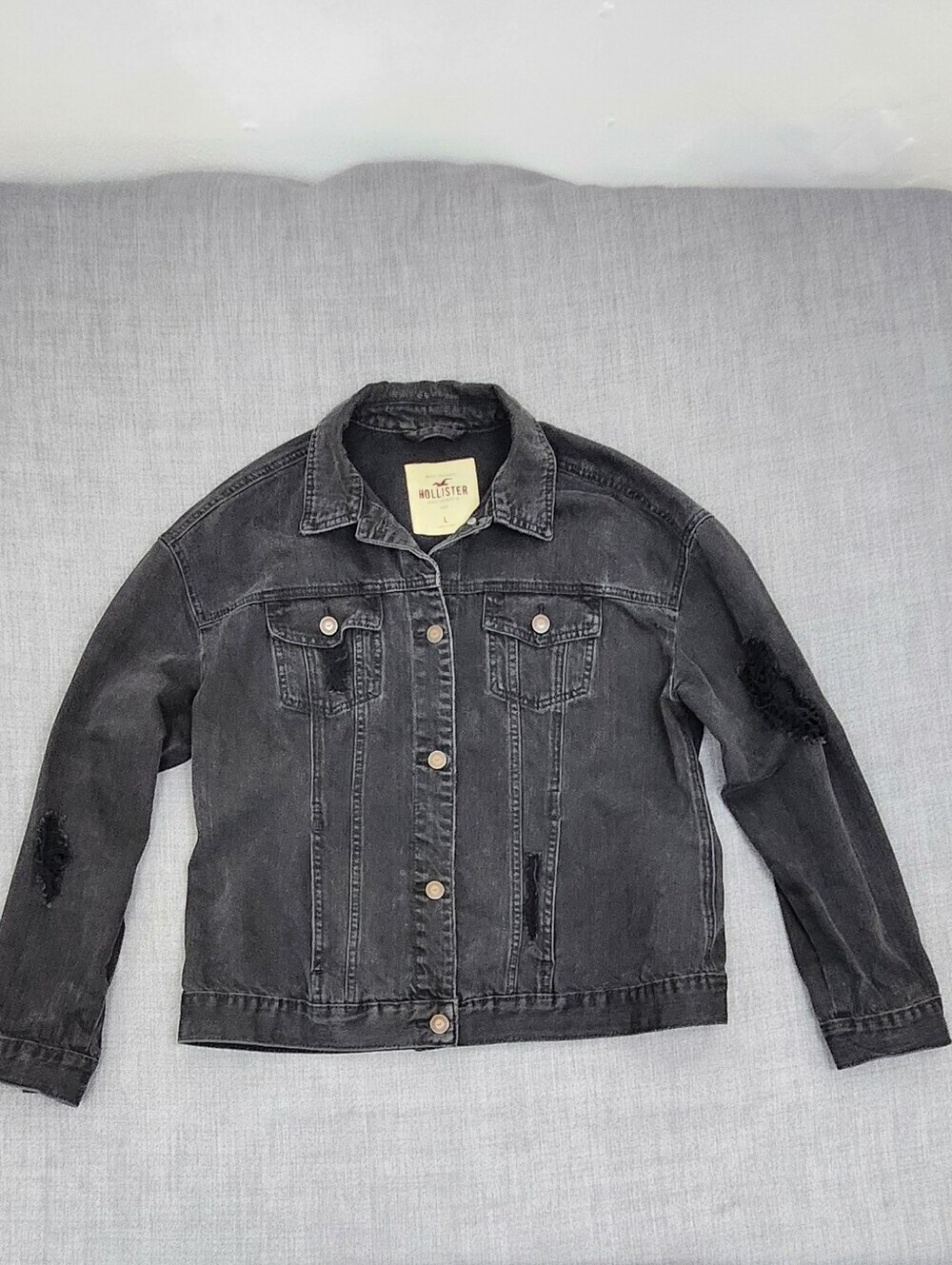 Hollister Black Distressed 100% Cotton Denim Jean Jacket. Large